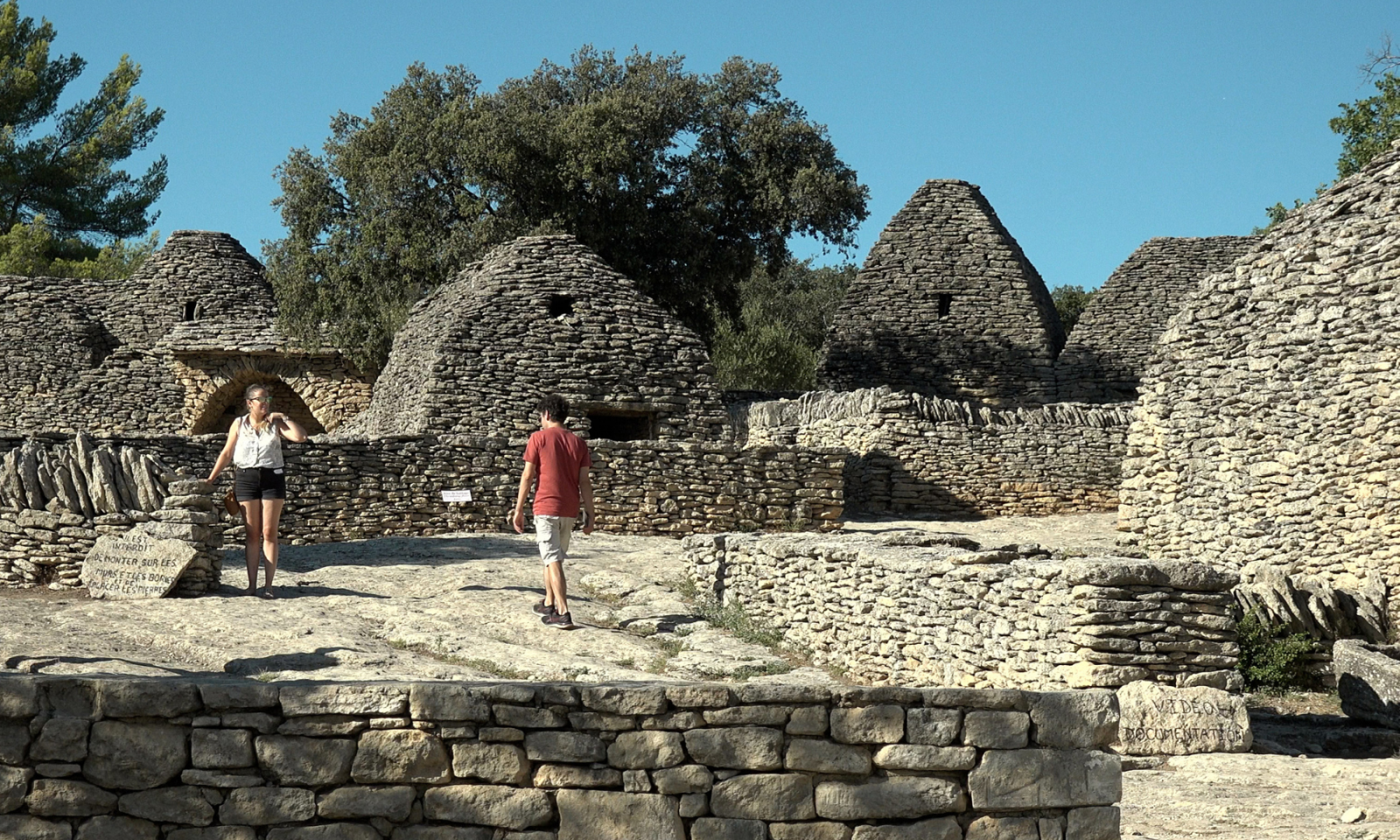 Visiter le village des Bories à Gordes Luberon, Provence Village des Bories