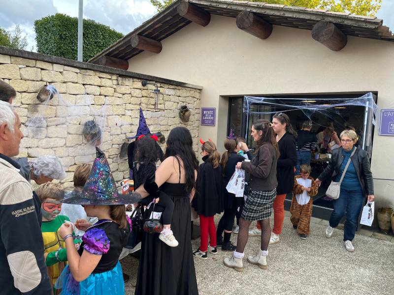 Halloween au Musée de la Lavande Luberon : grande journée enfants vendredi 30 octobre 2026